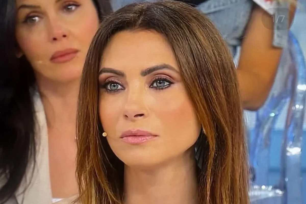 agnese de pasquale scarica federico mastrostefano a uomini e donne