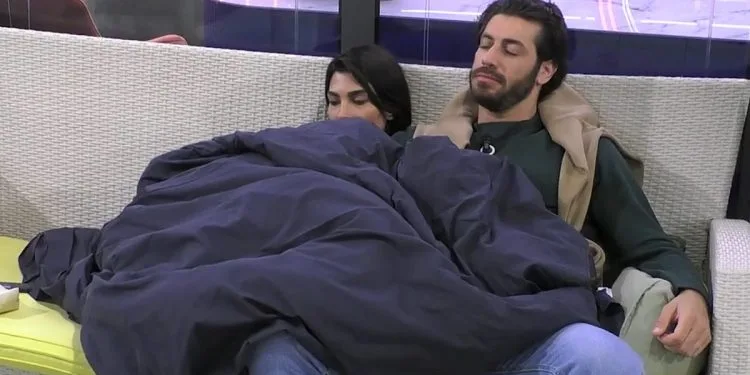 Rasha Younes e Omer Elomari confronto