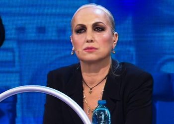 alessandra celentano lascia amici