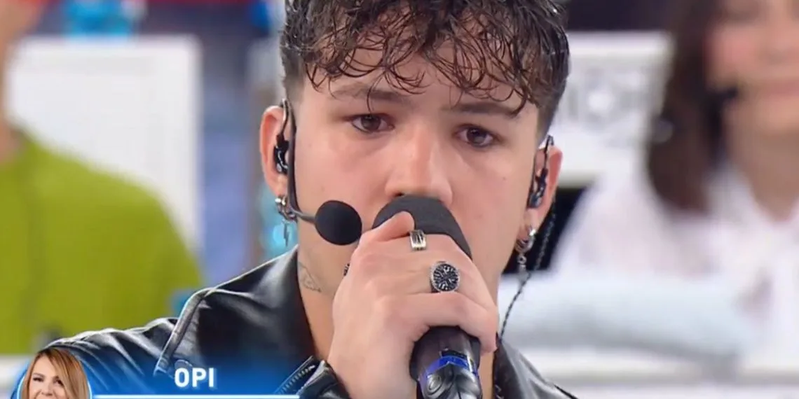 Opi ad Amici 25 (Foto: screen Mediaset Infinity)