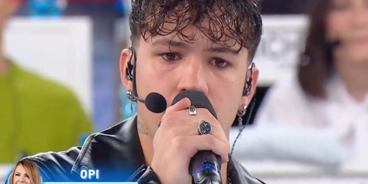 Opi ad Amici 25 (Foto: screen Mediaset Infinity)