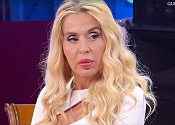 È tornato il sereno tra Valeria Marini e la madre Gianna Orrù? (Screen Raiplay)