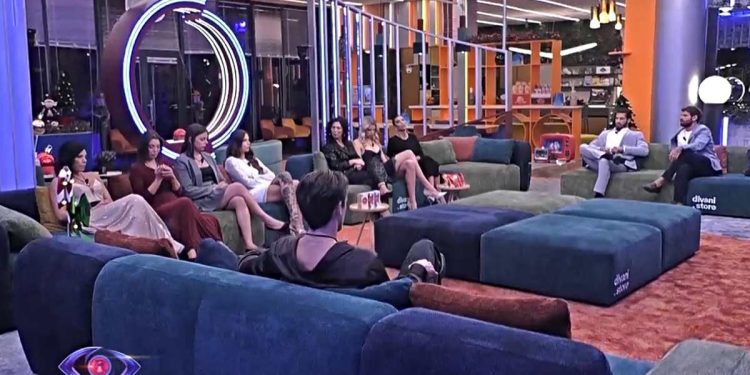 Grande Fratello 2025, 5 concorrenti sono stati eliminati (Screen Mediaset Infinity)