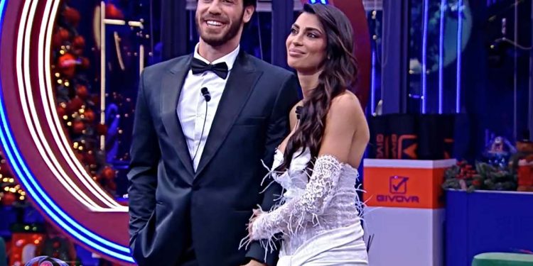 Grande Fratello 2025, Rasha fa una sorpresa a Omer (Screen Mediaset Infinity)