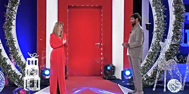 Grande Fratello 2025, Valentina durissima con Domenico (Screen Mediaset Infinity)