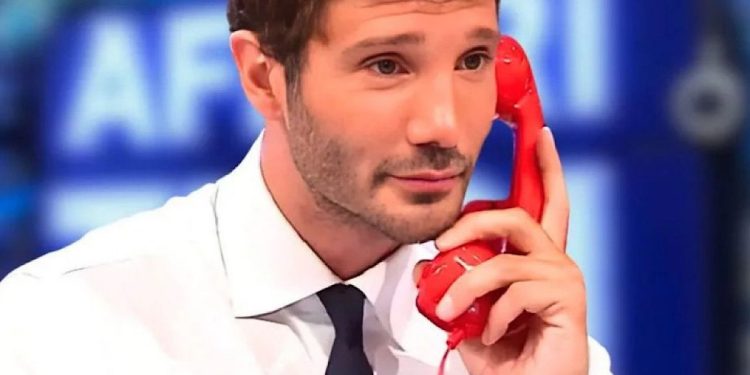 Affari Tuoi Stefano De Martino