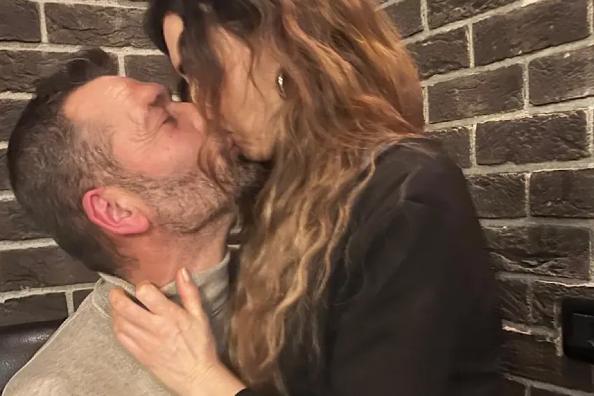 Agnese e Roberto bacio Uomini e Donne