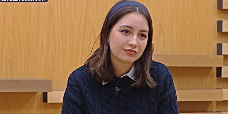 Amici 25, confessione di Angie a Lorella Cuccarini (Screen Witty tv)