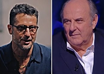 Gerry Scotti replica a Fabrizio Corona (Collega screen Netflix e Mediaset Infinity)
