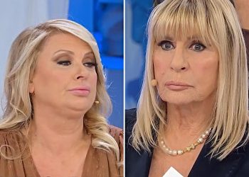 Gemma Galgani fa infuriare Tina a Uomini e Donne (Collage screen Witty Tv)