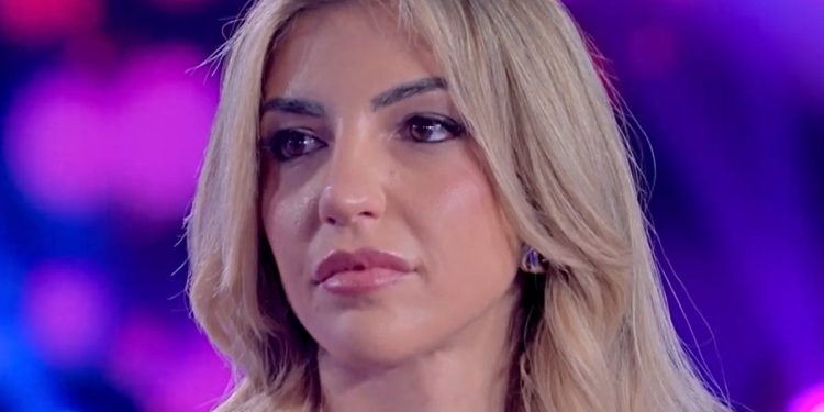 Lucia Ilardo pronta per Uomini e Donne (Screen Mediaset Infinity)