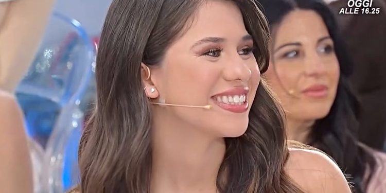 Uomini e Donne, presente anche Sara Guadenzi durante scelta Cristiana Anania (Screen Witty Tv)