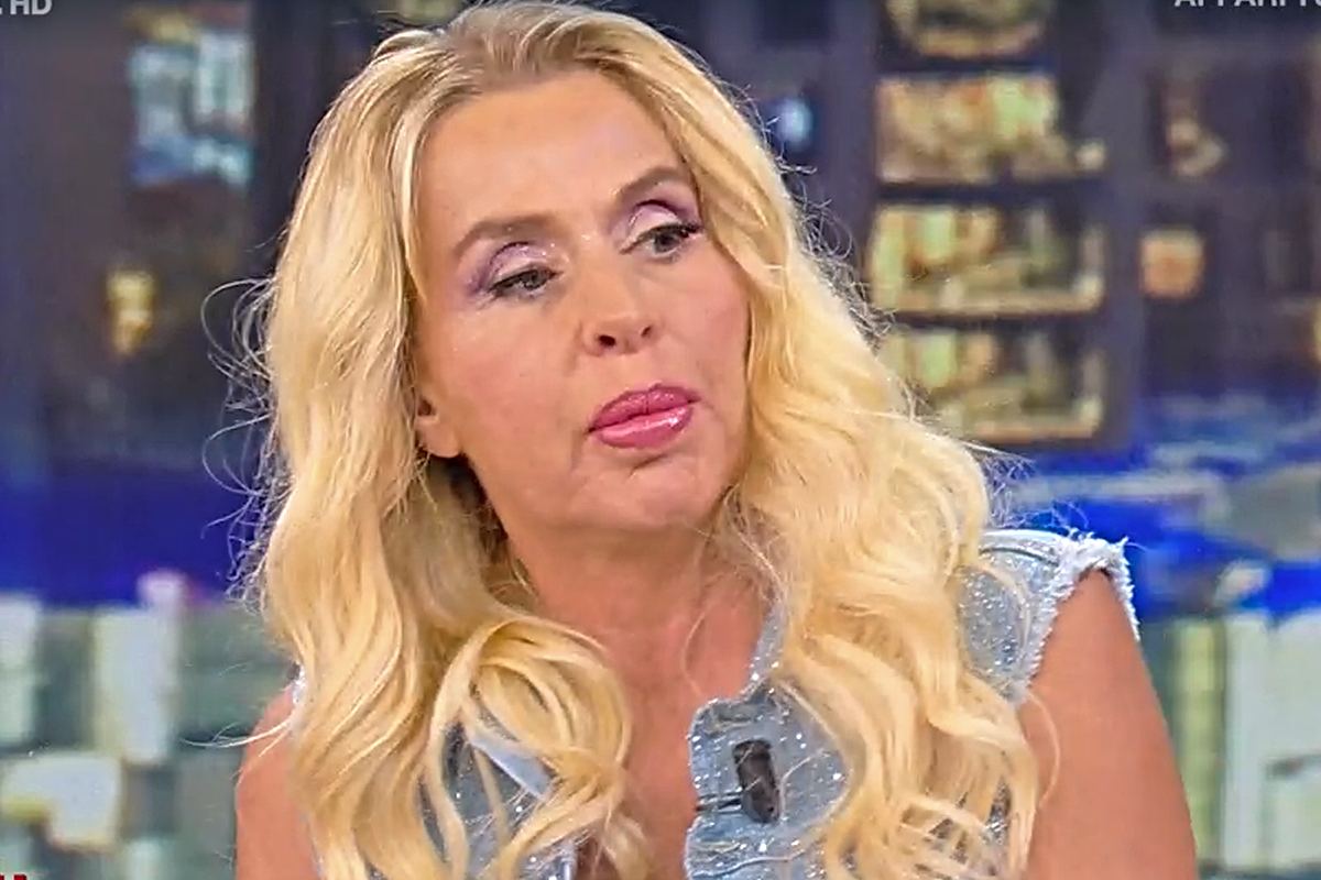 Valeria Marini si scusa con Selvaggia Lucarelli (Screen Raiplay)