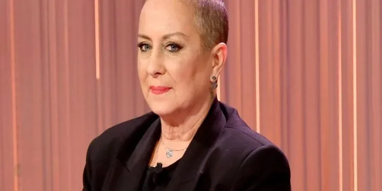 Carolyn Smith