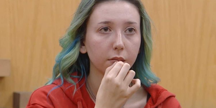 la decisione di valentina pesaresi ad amici 25