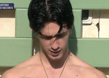 Amici 25, toccante confessione di Antonio Stillante (Screen Witty Tv)