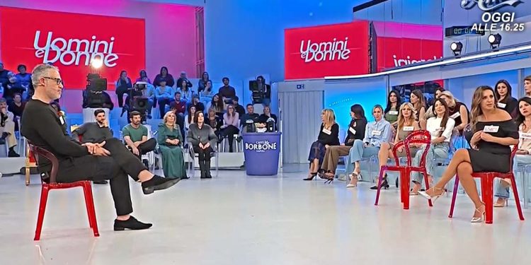 Anticipazioni Uomini e Donne, Elisabetta chiude con Sebastiano (Screen Witty Tv)