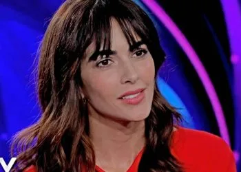 Rocio Munoz Morales lancia una frecciatina a Raoul Bova (Screen Mediaset Infinity)