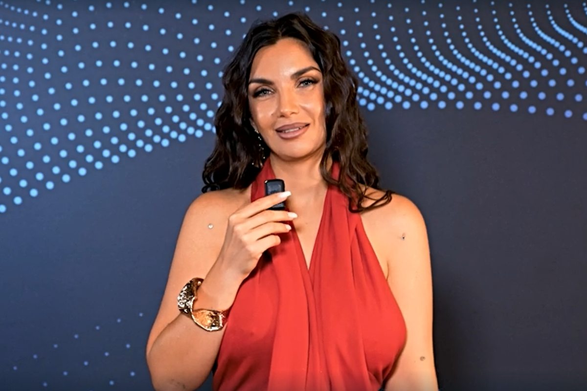 Sanremo 2026, Elettra Lamborghini parla del brano 'Voilà' (Screen Raiplay)