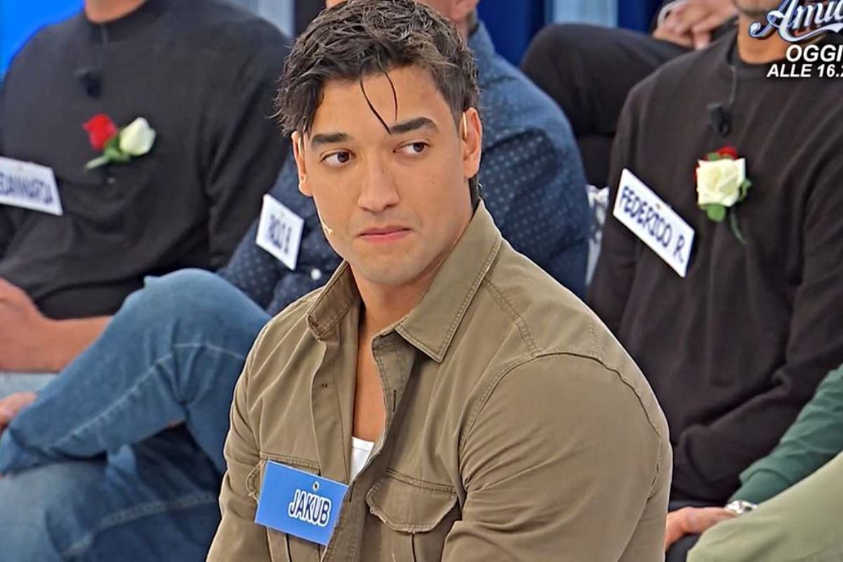 Jakub torna sui social dopo l'abbandono a Uomini e Donne (Screen Witty tv)