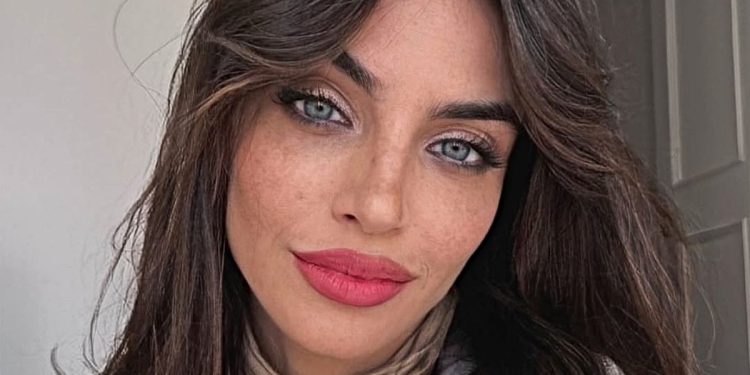 Uomini e Donne, Nicole Mazzocato parla di presunte amiche sui social (Foto Instagram)