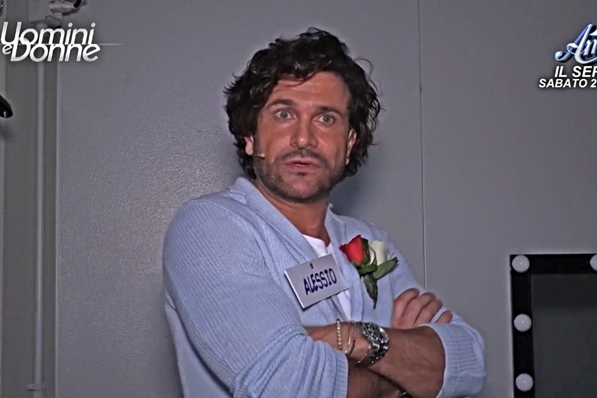 Alessio Pili Stella lascia Uomini e Donne? Lo sfogo (Screen Witty Tv)