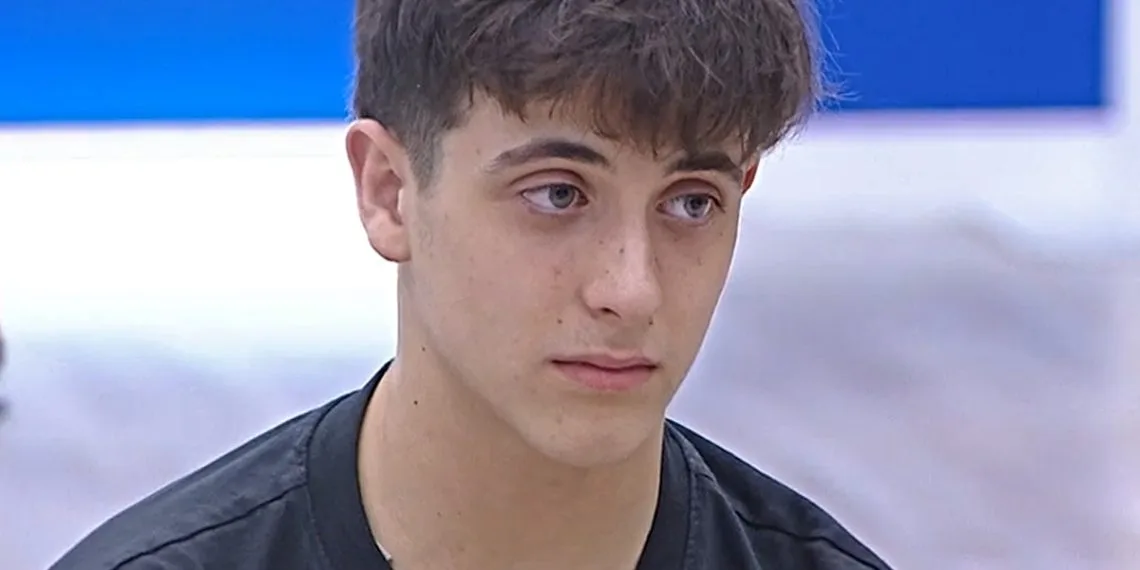 Amici 25 Emiliano insicuro prima del Serale, la madre lo rassicura (Screen Witty tv)