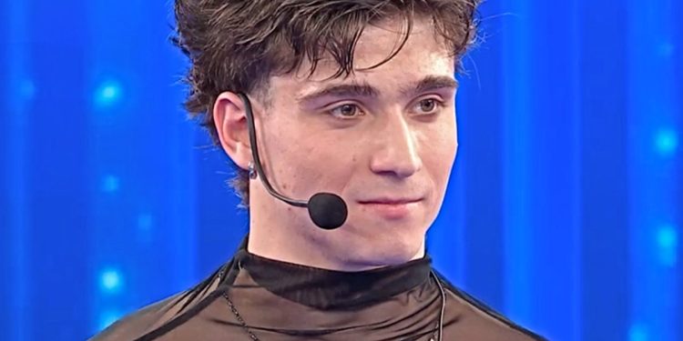 Amici 25, Simone Galante rompe il silenzio dopo l'eliminazione (Screen Witty tv)