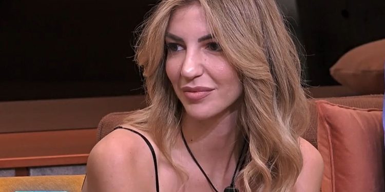 Grande Fratello Vip, Lucia Ilardo ha fatto una richiesta agli autori (Screen Mediaset Infinity)