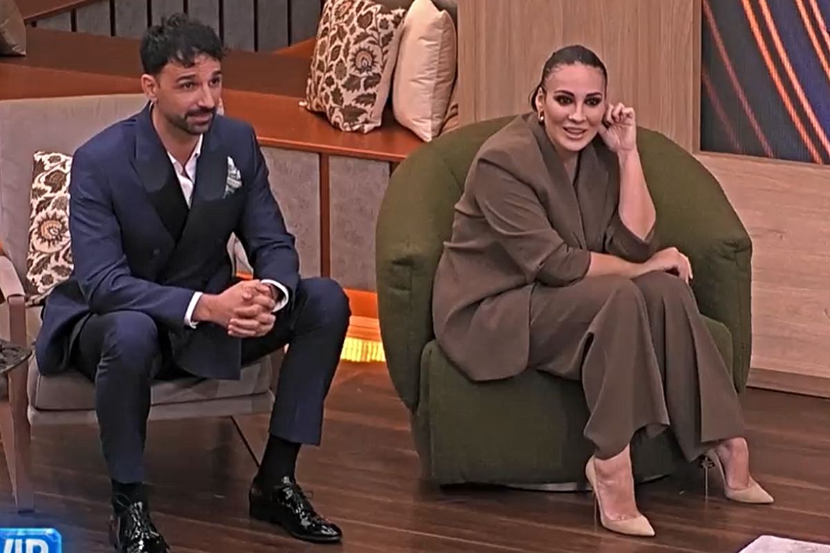 Selvaggia Lucarelli commenta il rapporto tra Francesca Manzini e Raimondo Todaro al GF Vip (Screen Mediaset Infinity)