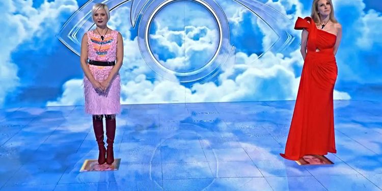 Grande Fratello Vip, è già scontro tra Antonella Elia e Adriana Volpe (Screen Mediaset Infinity)