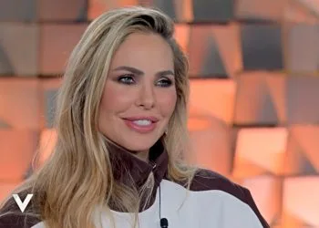 Ilary Blasi dopo il divorzio con Totti sposerà Bastian (Screen Mediaset Infinity)