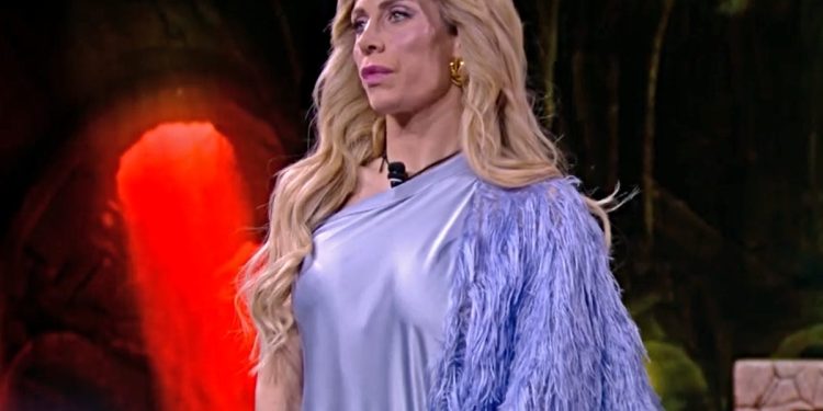 Paola Caruso al veleno con Raimondo Todaro al Grande Fratello Vip (Screen Mediaset Infinity)