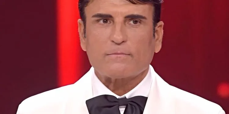 Sal Da Vinci replica alle critiche dopo Sanremo (Screen Raiplay)