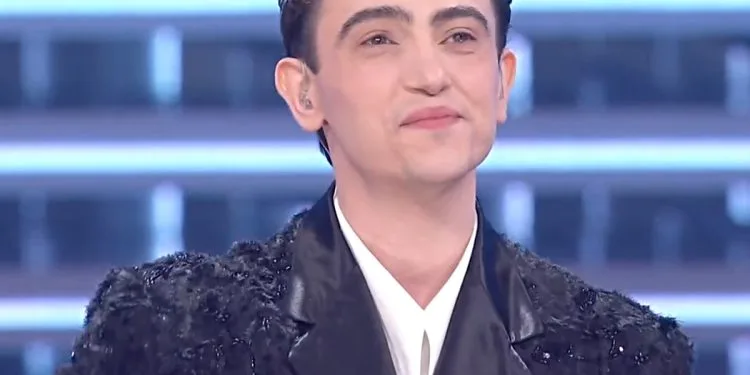 Sanremo 2026, Michele Bravi smentisce il bel clima tra i big (Screen Raiplay)