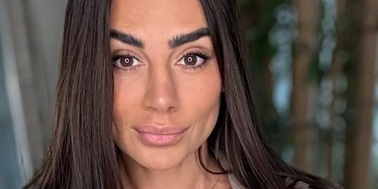 Uomini e Donne, Elga Enardu pronta per un nuovo amore dopo Diego? (Foto Ig)