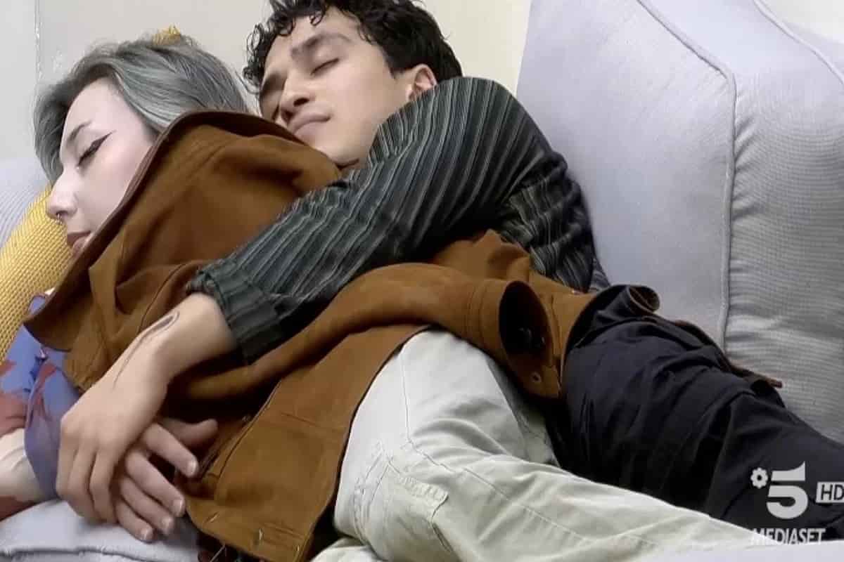 nicola e valentina coppia amici 25