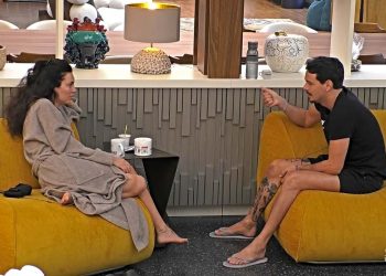 Frasi scioccanti di Renato e Blu su Lucia Ilardo al GF Vip (Screen Mediaset Infinity)