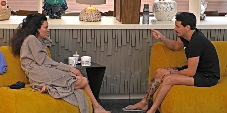 Frasi scioccanti di Renato e Blu su Lucia Ilardo al GF Vip (Screen Mediaset Infinity)