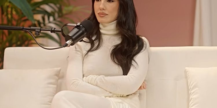 Giulia De Lellis non immagina la sua vita senza Tony Effe (Screen Youtube)