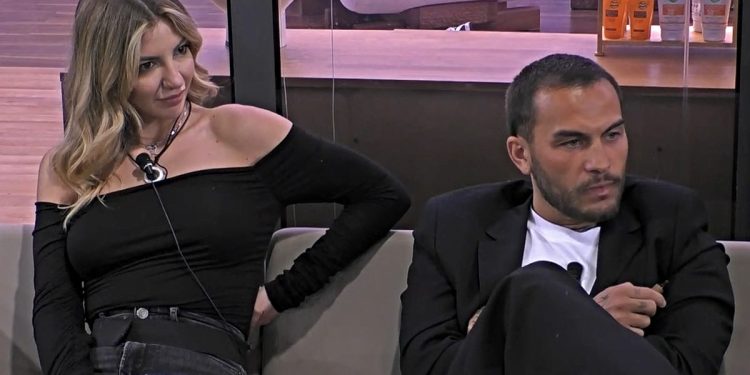 Grande Fratello Vip, c'è interesse tra Lucia Ilardo e Raul Dumitras (Screen Mediaset Infinity)
