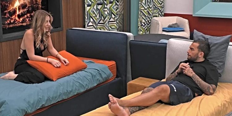 Lucia Ilardo affronta Raul Dumitras al GF Vip, lui replica (Screen Mediaset Infinity)