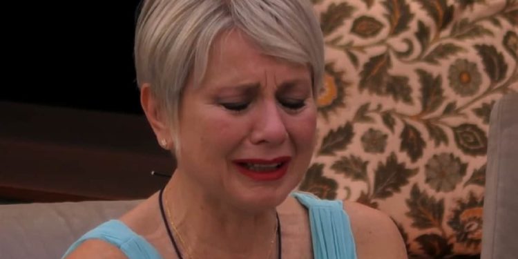 crollo antonella elia al grande fratello vip