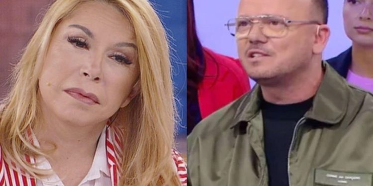 Lite Gigi D’Alessio e Anna Pettinelli ad Amici 25