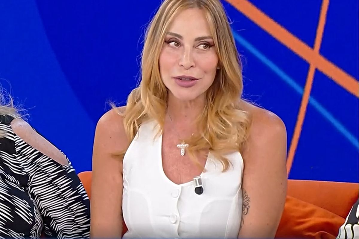 Stefania Orlando e Andrea Roncato di nuovo in buoni rapporti (Screen Raiplay)