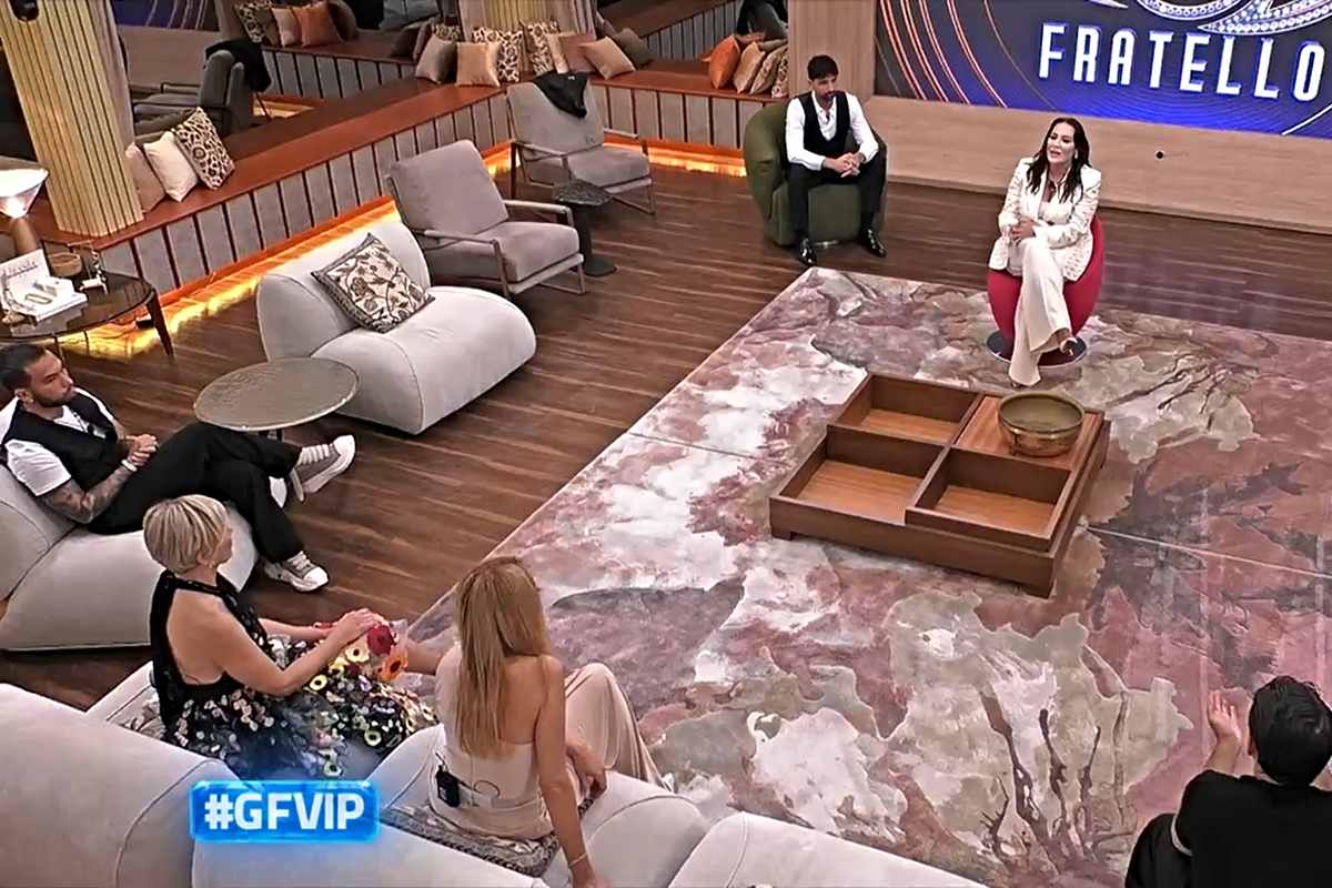 Antonella Elia dura con Francesca Manzini al GF Vip (Screen Mediaset Infinity)