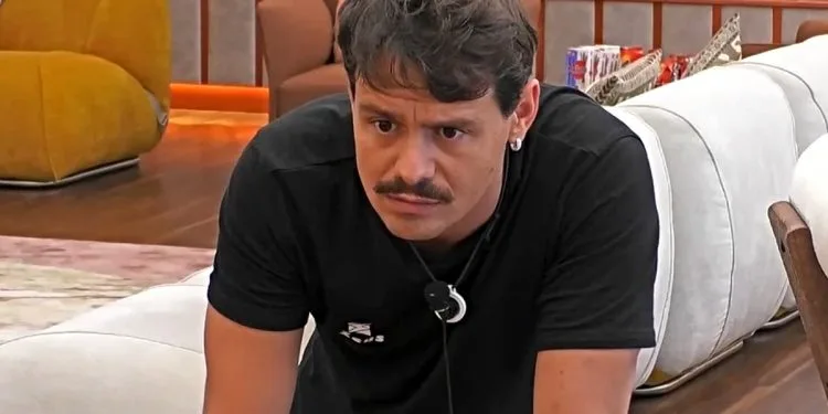 Renato Biancardi si sfoga al GF Vip dopo la lite con Lucia Ilardo (Screen Mediaset Infinity)