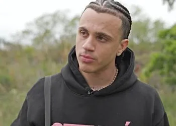 Samurai Jay racconta gli anni difficili tra anoressia, bulimia e bullismo (Screen Mediaset Infinity)