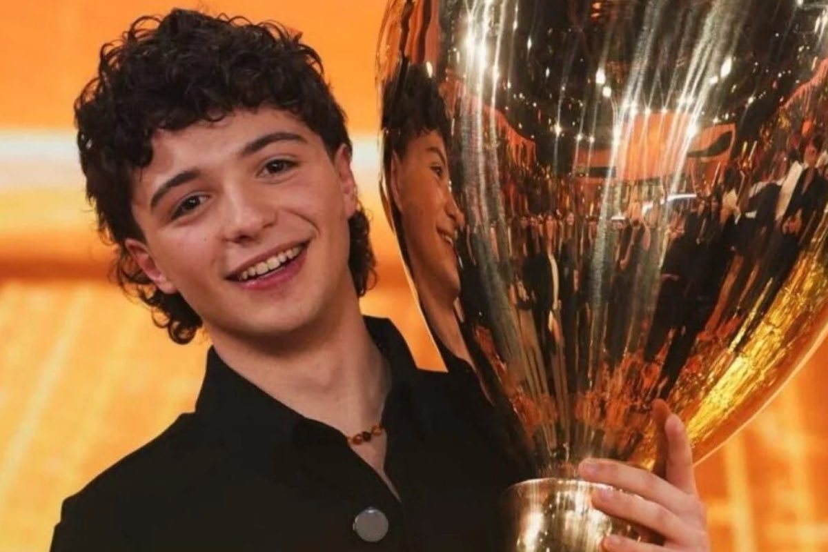 Lorenzo Salvetti vittoria Amici 25