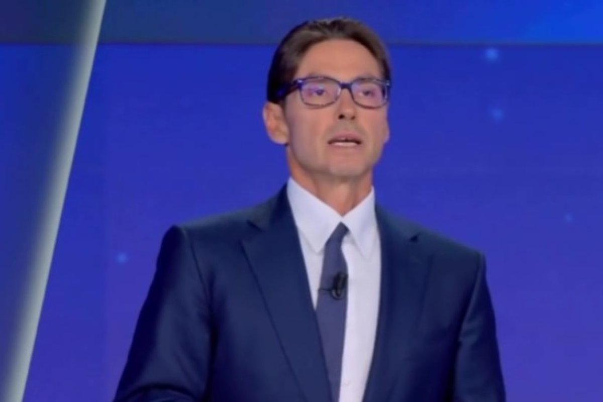 compleanno pier silvio berlusconi video privato